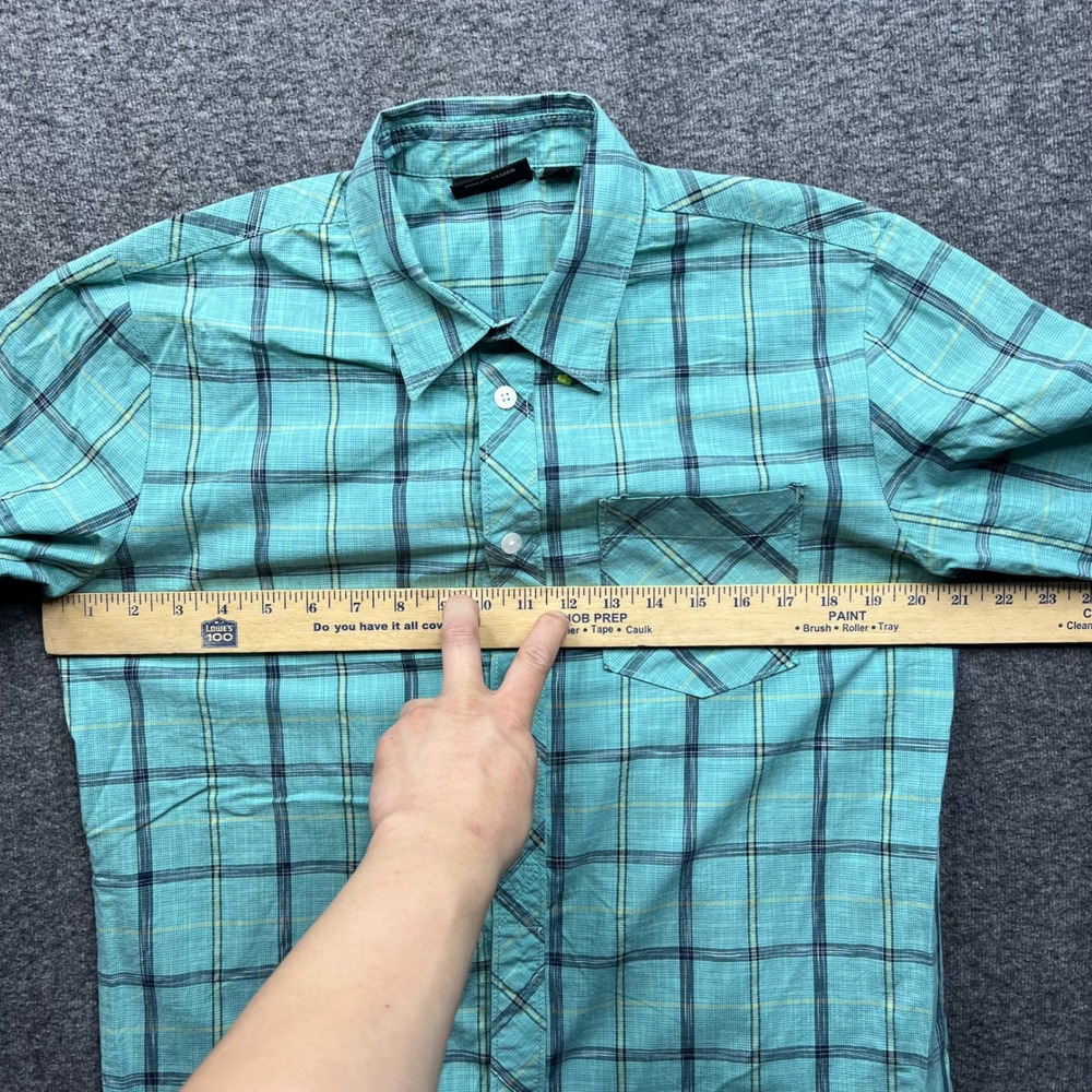 Vans Shirt Mens Small Turquoise Plaid Button Down Short Sleeve Cotton VN-ORTIPBL - Picture 6 of 15